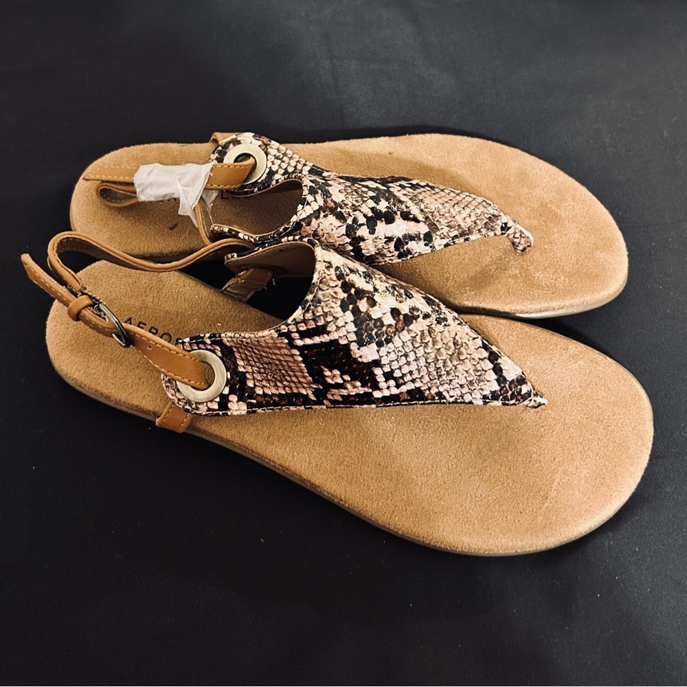 Aerosoles “In Conchlusion” -Natural Snake Print Flats/7/NWOT